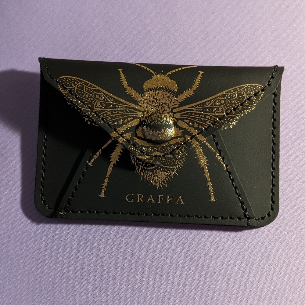 Bee card wallet